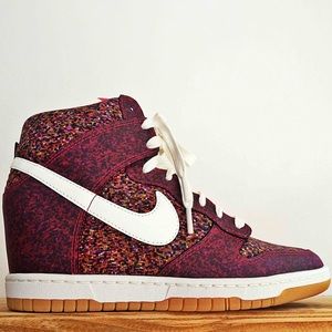 Nike Sky Hi Dunk High Tops Size 8